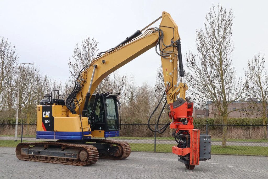 Caterpillar 325 F LCR | MOVAX SG-50V | ROTOTILT | SHEET PILE DRIVER