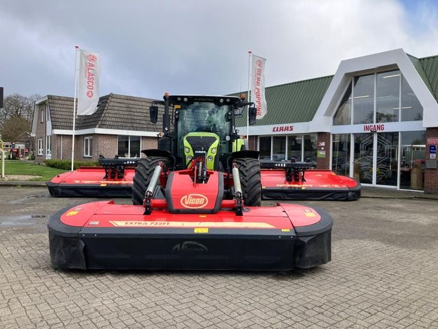 Vicon 732 FT front en 7100 T BX