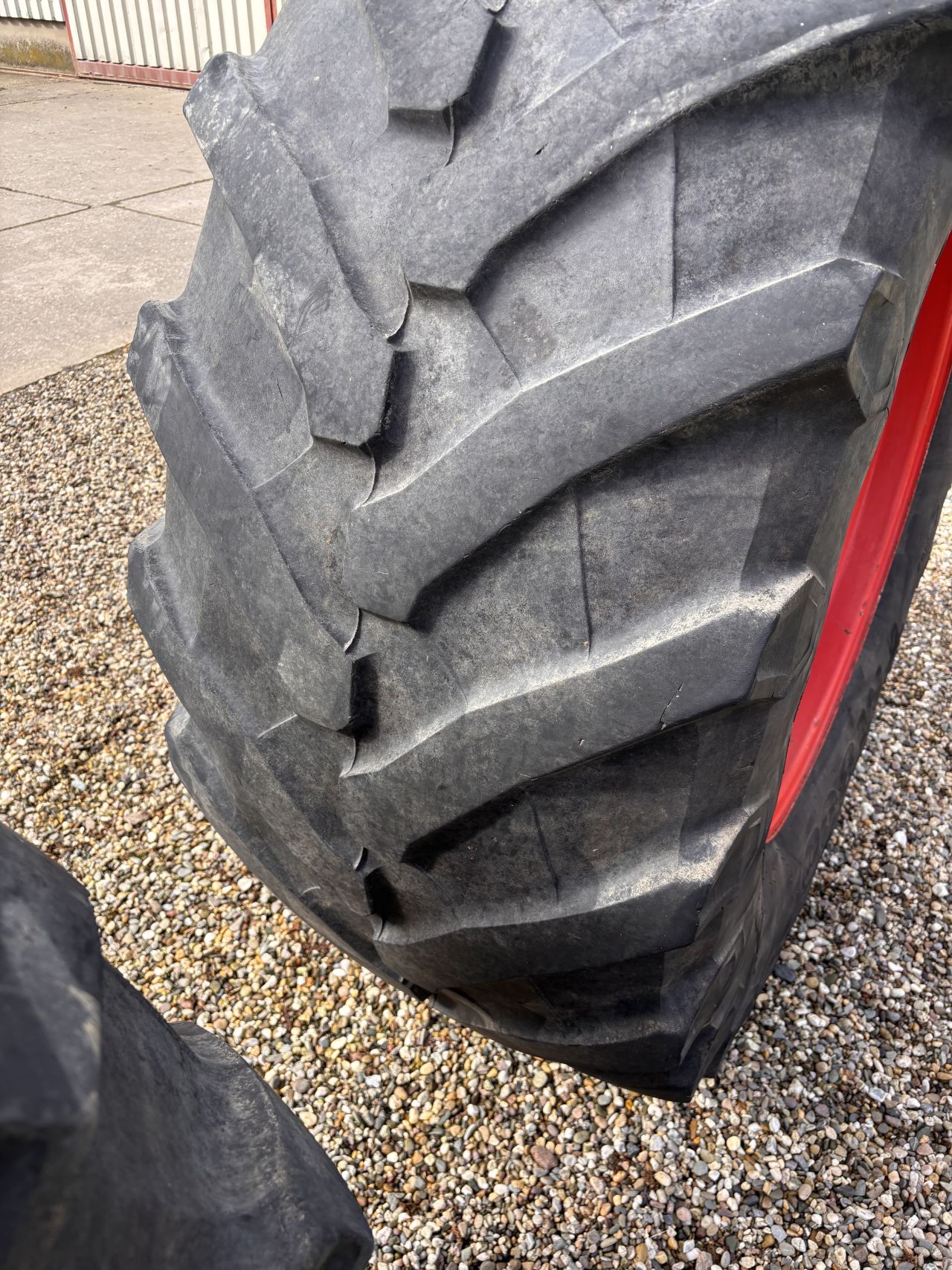 Trelleborg 650/65 R38 TM800 op velg (setprijs)