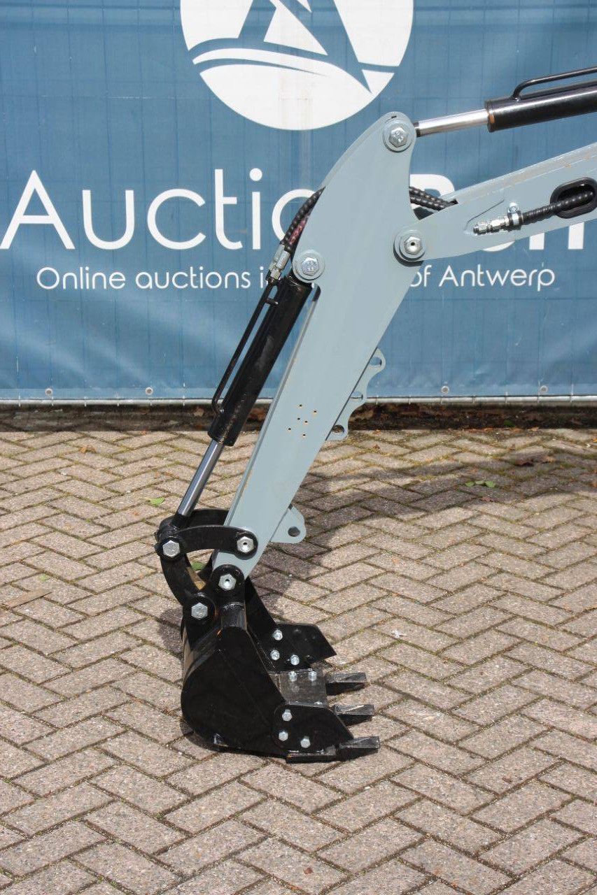 Neuer Colt KV13 Diesel-Minibagger