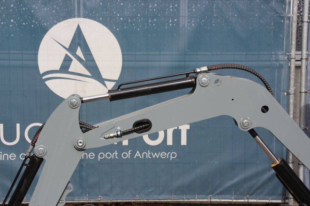 Neuer Colt KV13 Diesel-Minibagger