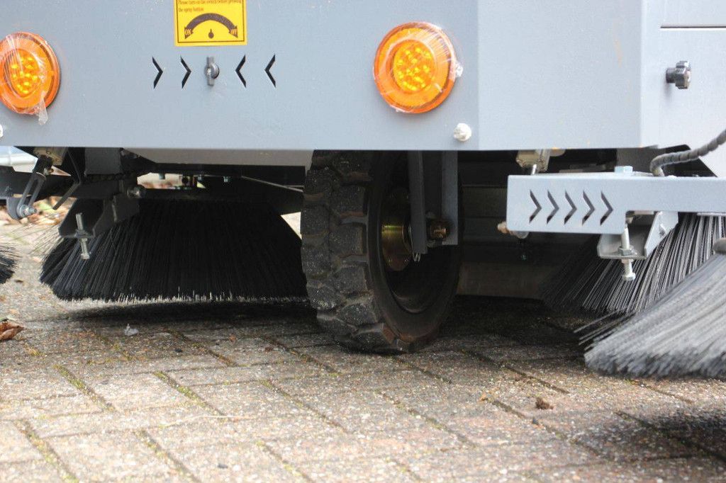 Starvox D19 Elektrokehrmaschine 2025 Neu