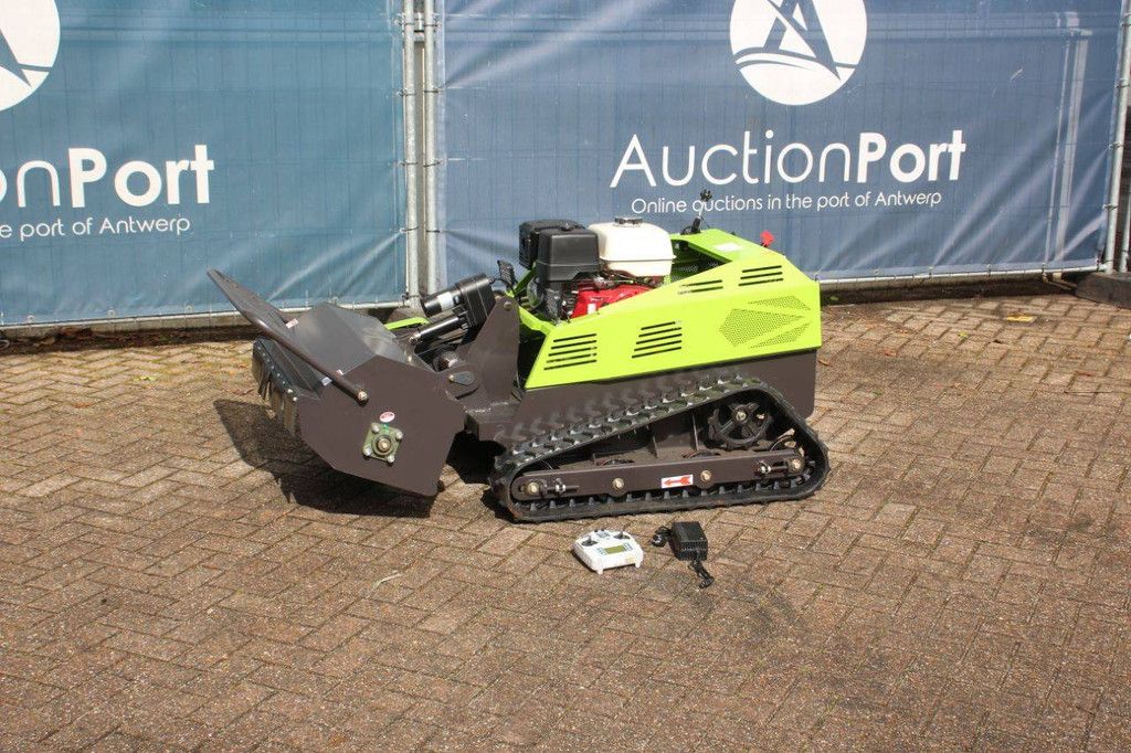 Farmland Petrol Verge Mower New