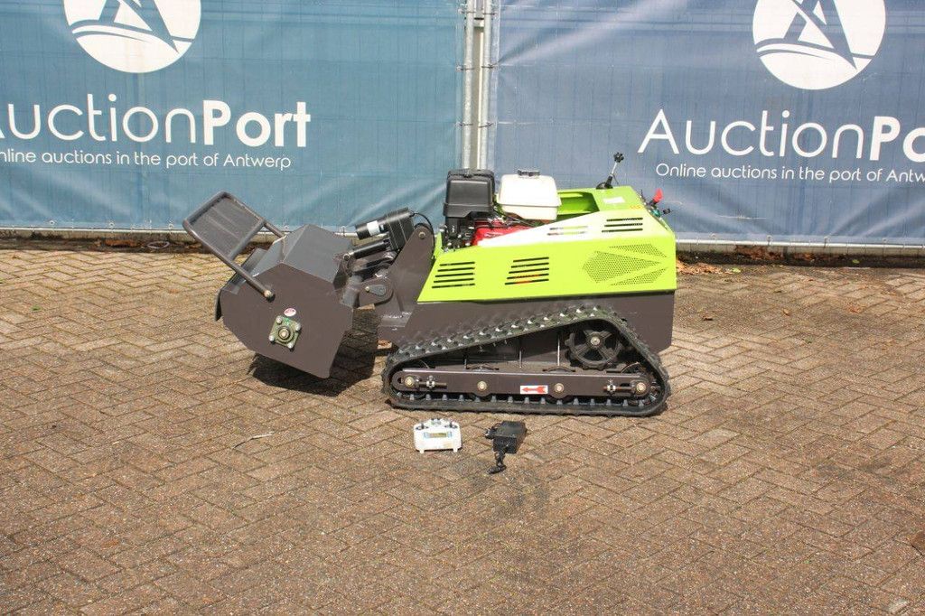 Farmland Petrol Verge Mower New