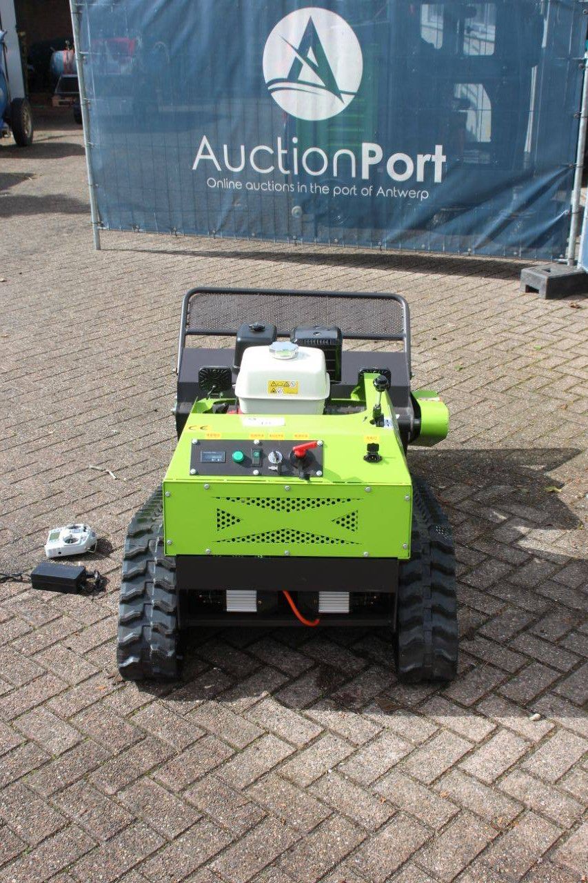 Farmland Petrol Verge Mower New