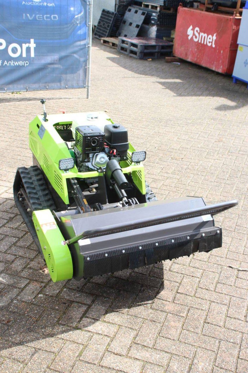 Farmland Petrol Verge Mower New