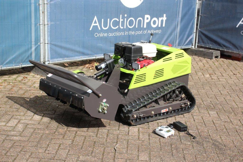 Farmland Petrol Verge Mower New