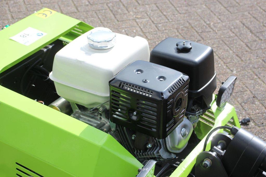 Farmland Petrol Verge Mower New