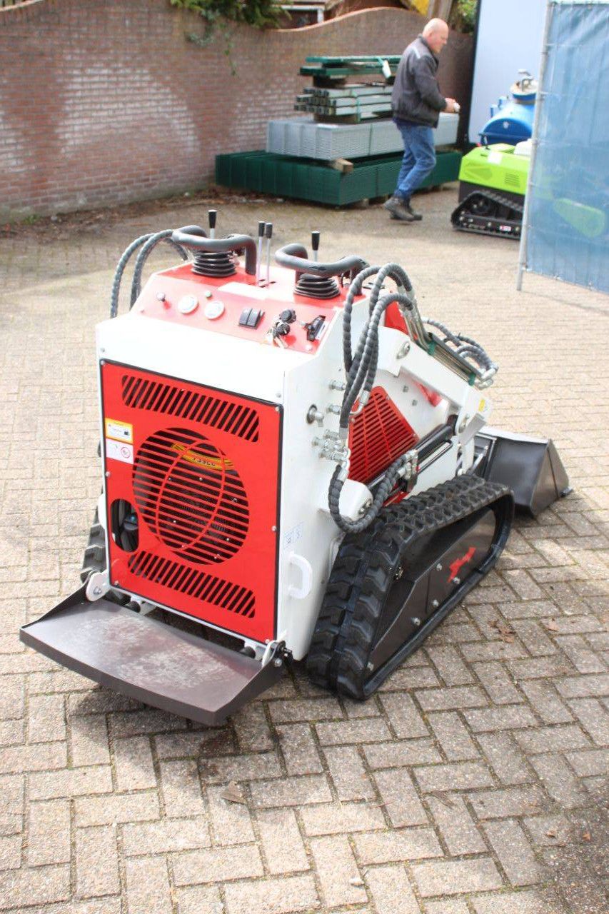 Farmland ST480 Diesel-Kompaktlader 2026 Neu