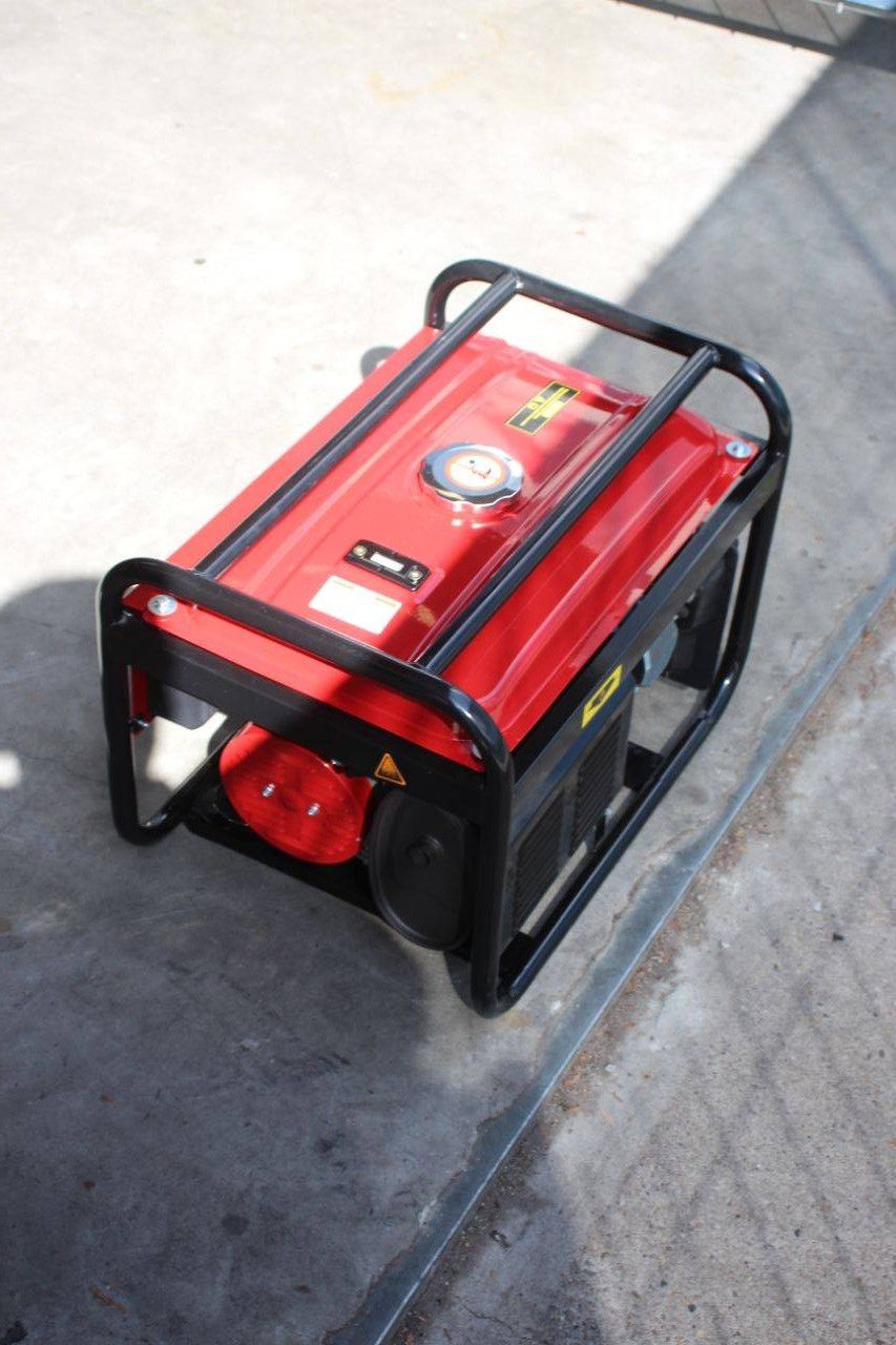 Kraftroyal PS9000 Petrol 7hp Generator, New
