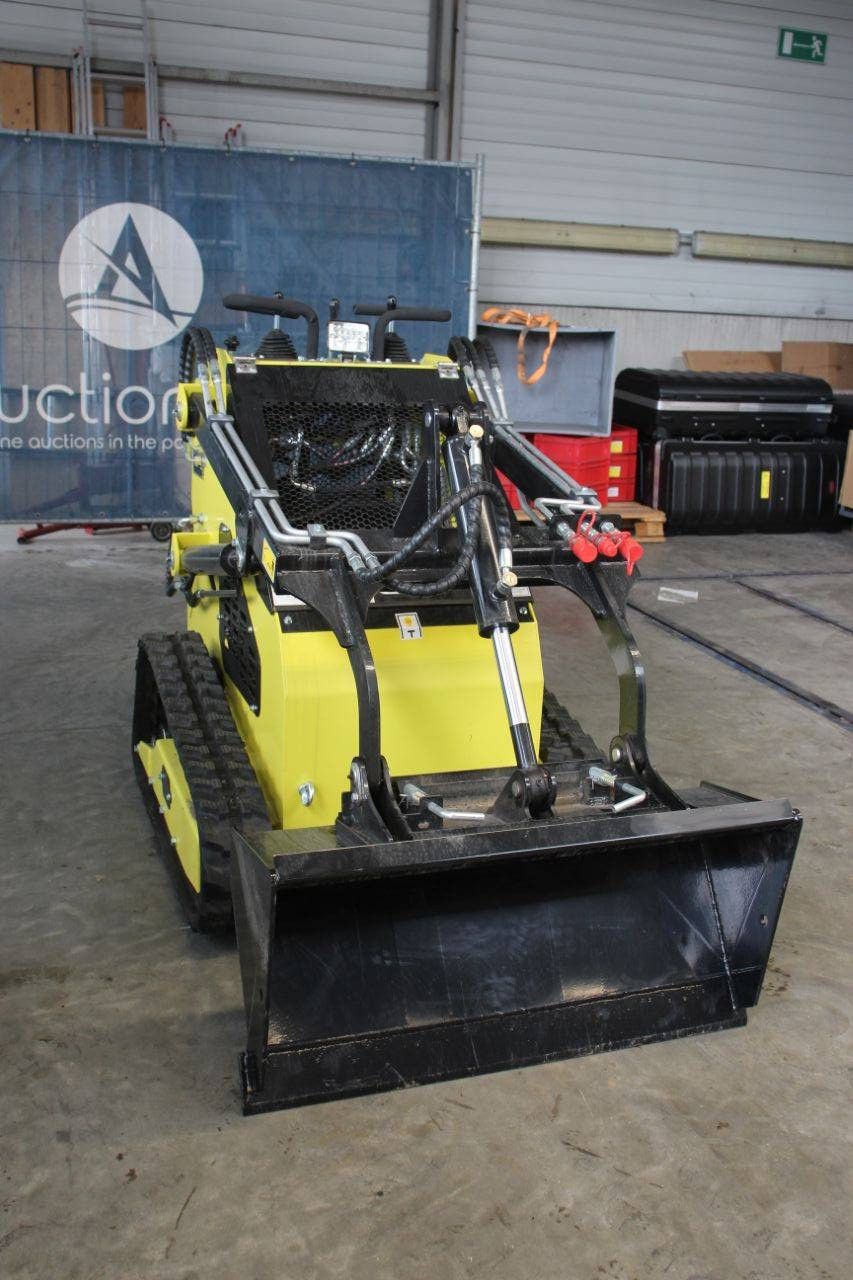 Skidster Machpro MPS330 Petrol 13.5 hp New