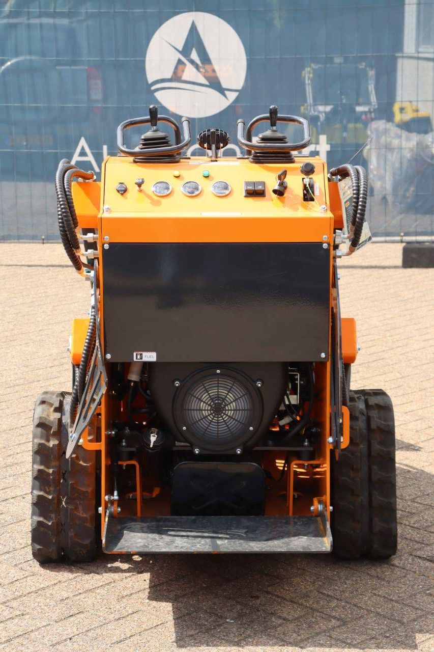 Arteer QB-480 Kompaktlader, Benzin, 24 PS, Baujahr 2025, Neu