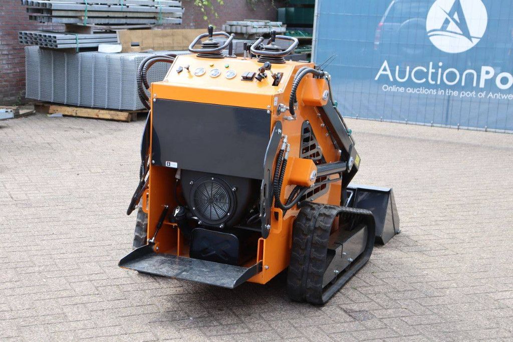 Arteer QB-480 Kompaktlader, Benzin, 24 PS, Baujahr 2025, Neu