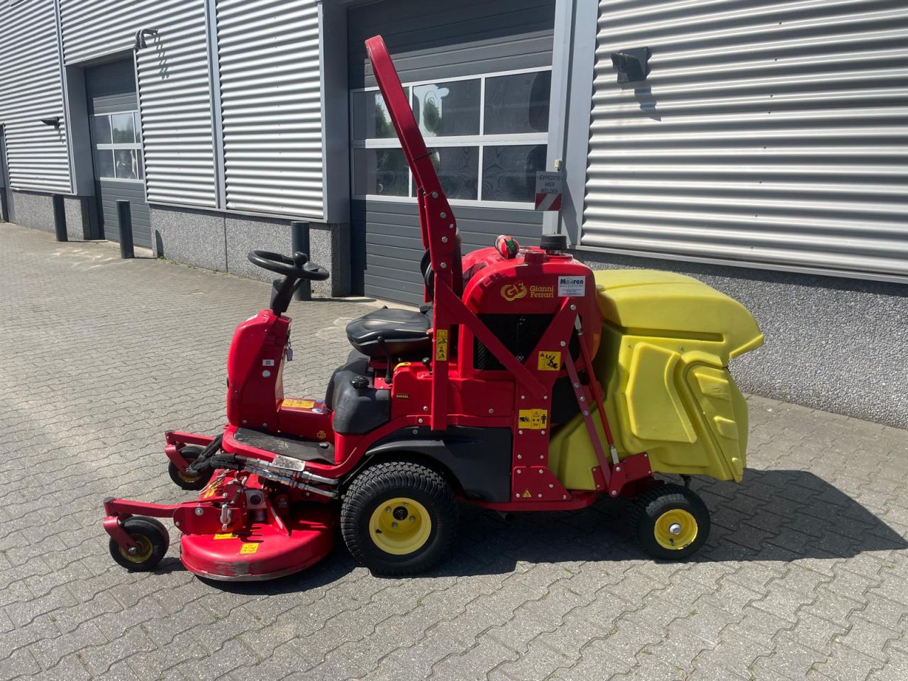 Gianni Ferrari GTS220D diesel front zitmaaier