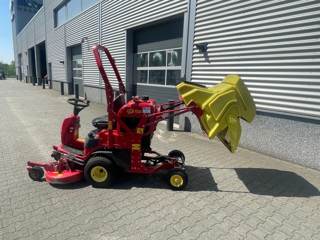 Gianni Ferrari GTS220D diesel front zitmaaier