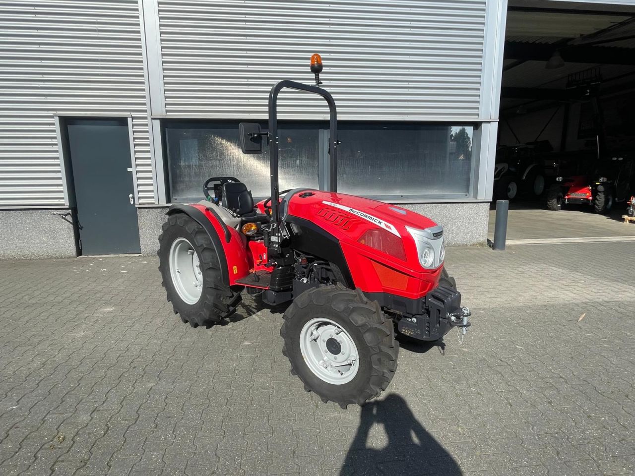 Mc Cormick X2.055 smalspoor tractor