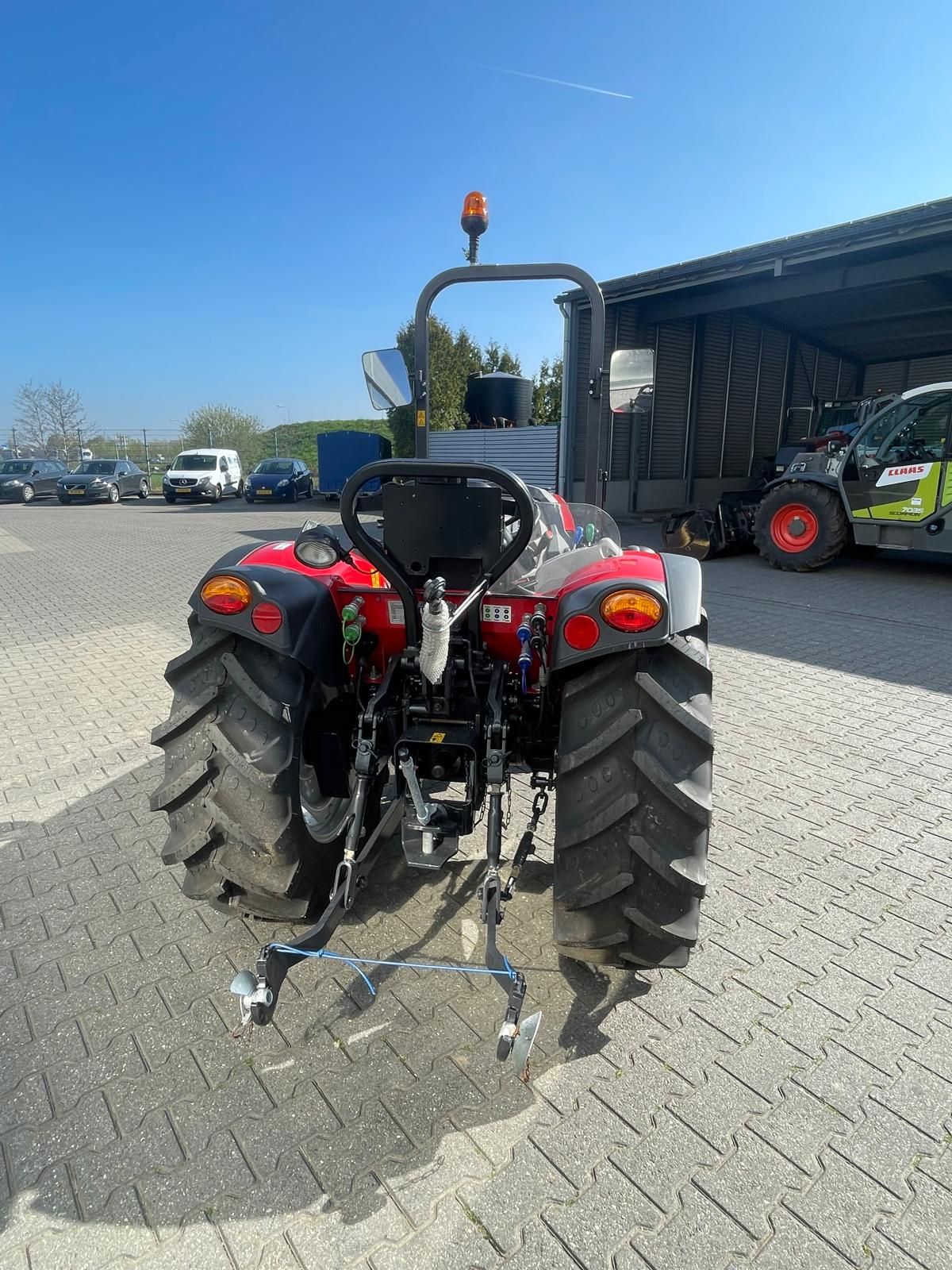 Mc Cormick X2.055 smalspoor tractor