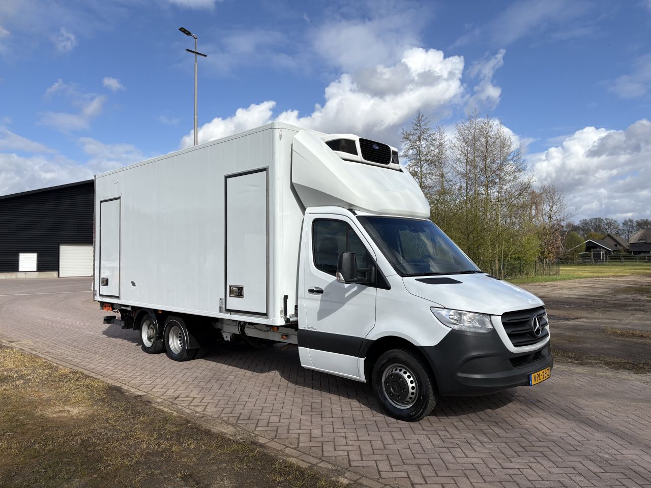 Be trekker MERCEDES-BENZ SPRINTER 519 Clixtar koel-vries N1