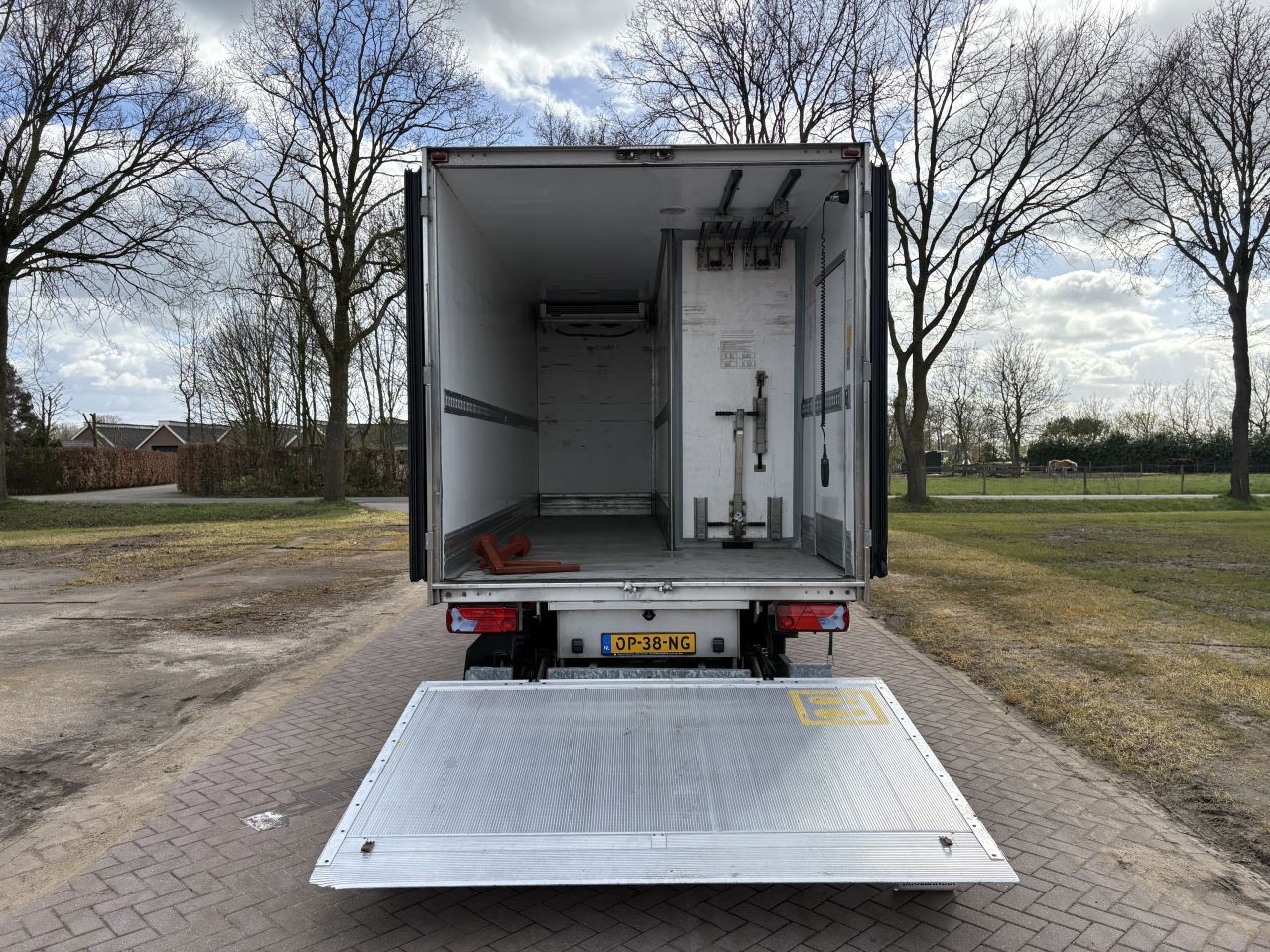 Be trekker MERCEDES-BENZ SPRINTER 519 Clixtar koel-vries N1