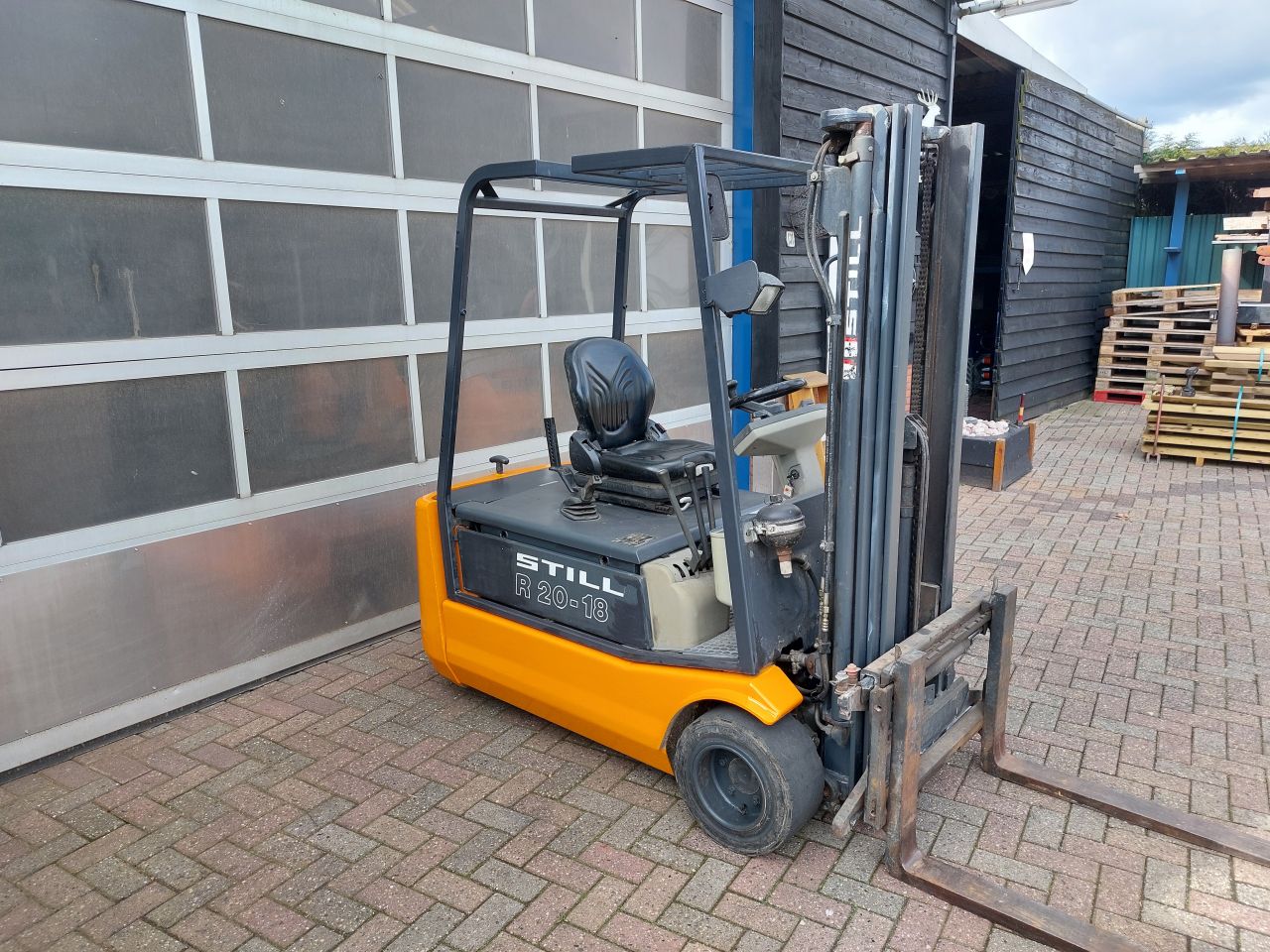 Still R20-18 triplex 440 cm sideshift