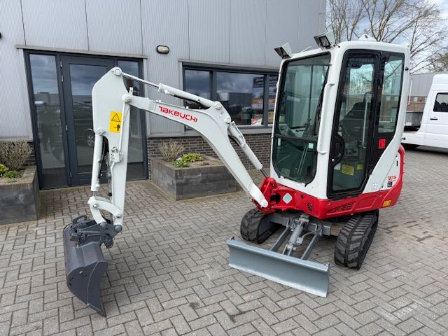 Takeuchi TB216 bj2019 1.8T Minigraver Minikraan ZGST