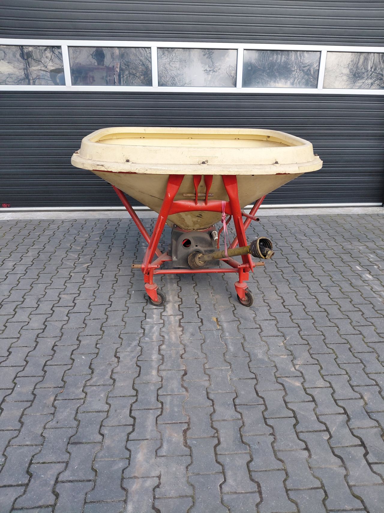 Vicon kunstmeststrooier