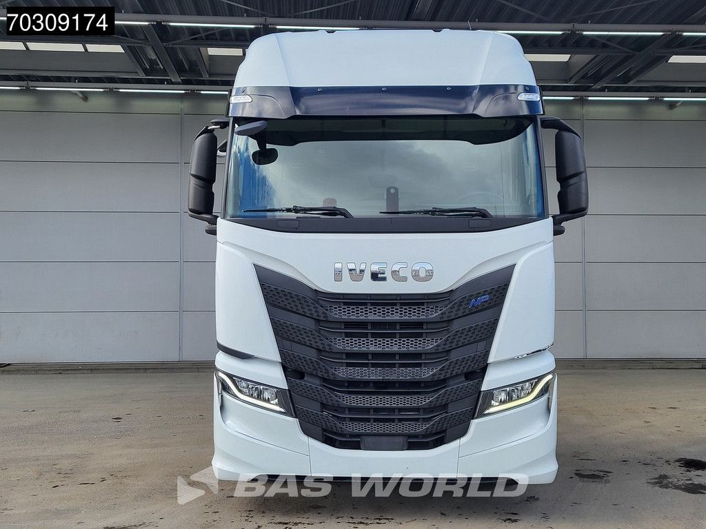 Iveco S-Way 460 4X2 Retarder 2x LNG tanks Standklima ACC