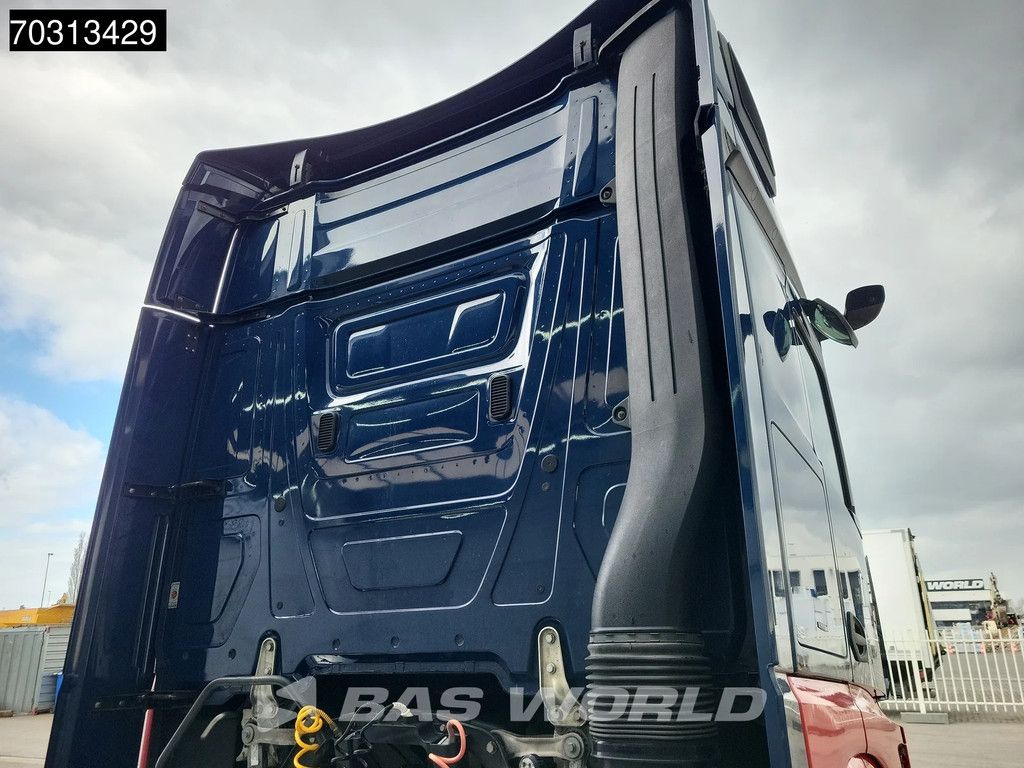Mercedes Actros 1846 4X2 Bigspace Retarder Mirrorcam Navi