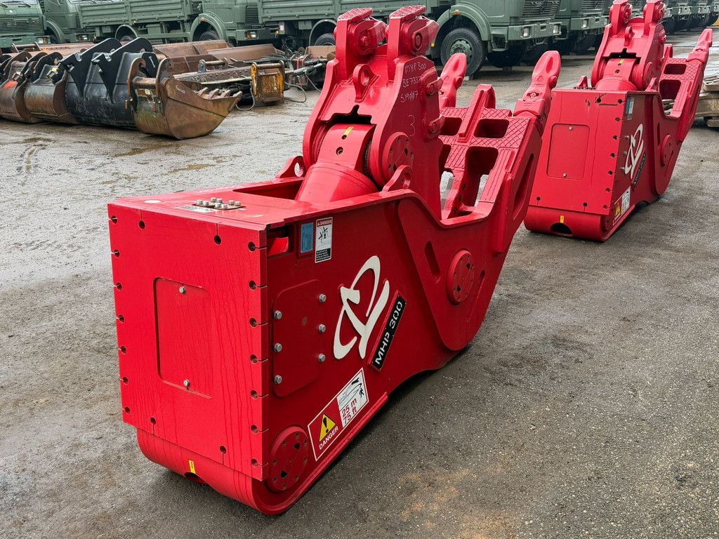 Pulveriser LaBounty MHP300 unused