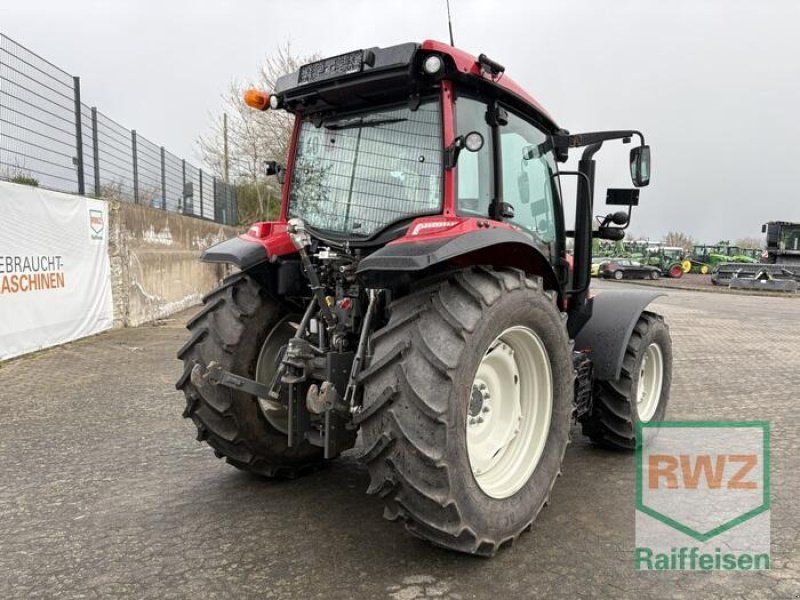 Valtra A85