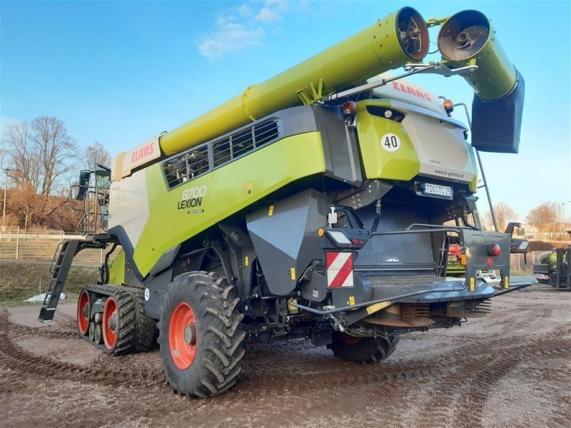 Claas GEB. MÄHDRESCHER LEXION 8700TT