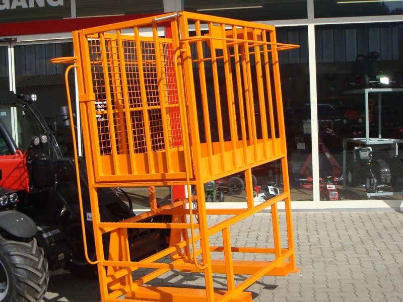 Arbeitskorb mit Erhöhung