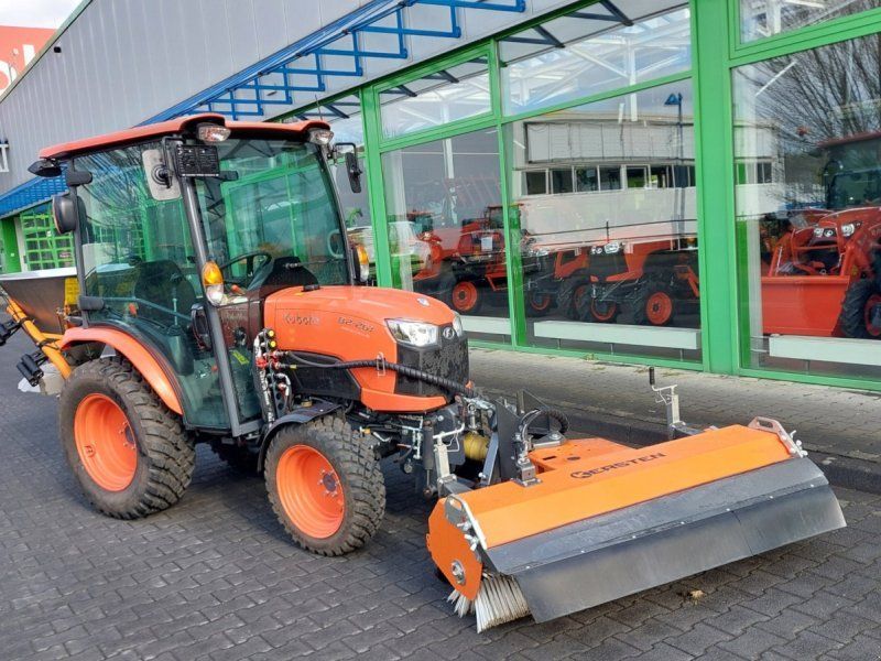 Kubota B2-261 H CAB