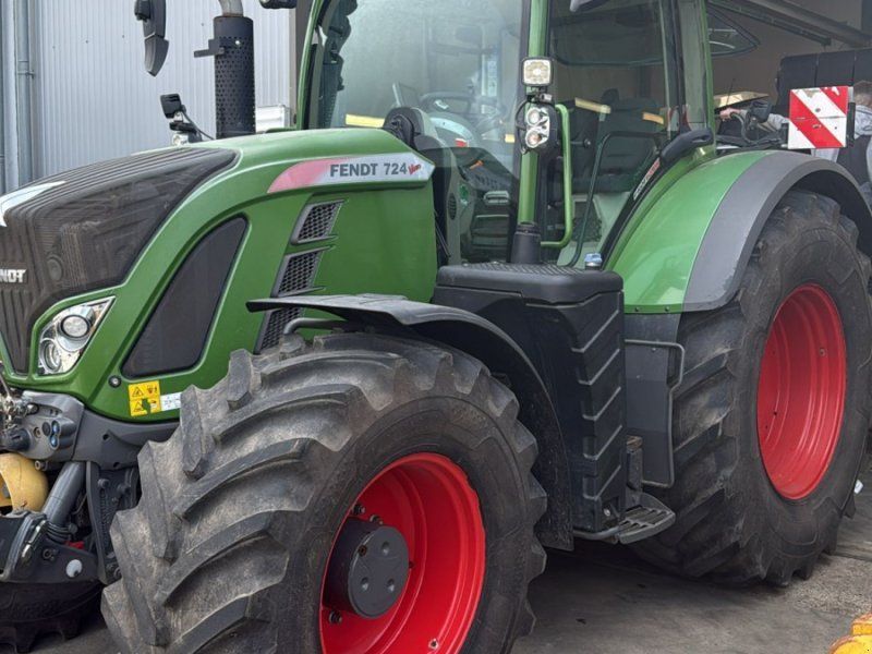 Fendt 724 Vario S4 ProfiPlus