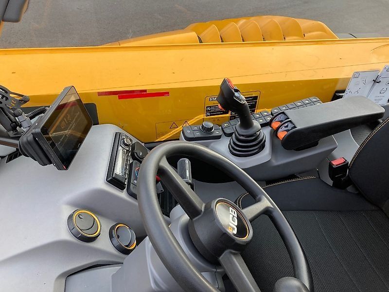 JCB 542-70 Agri Xtra Dual Tec VT