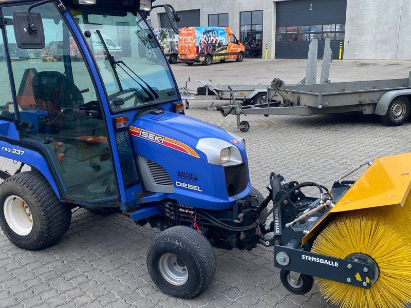 Iseki TXG 237