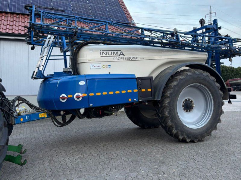 Inuma Professional 6024