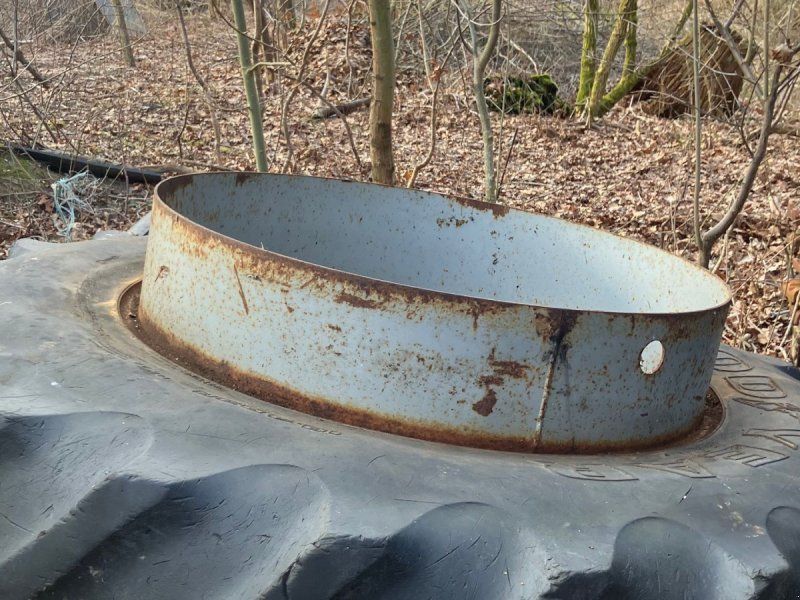 Goodyear 18.4R38  med låse