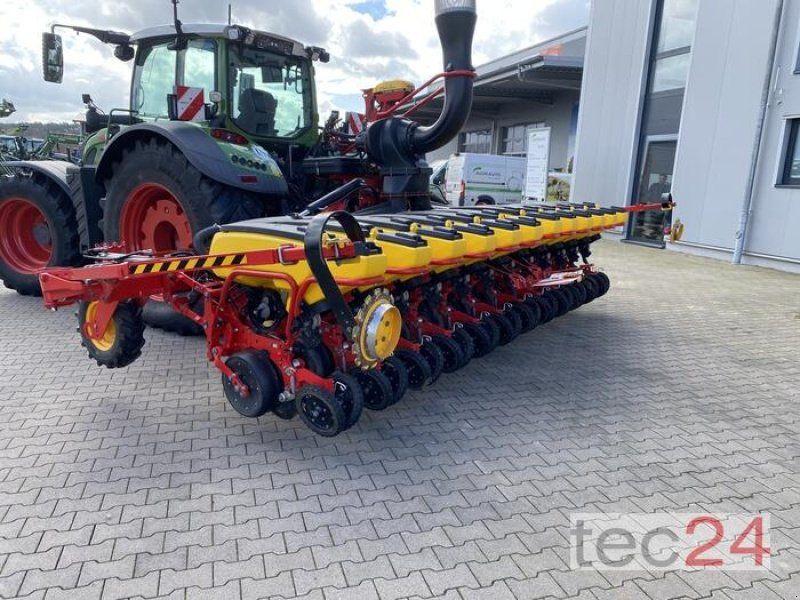 Väderstad TEMPO TPV 12