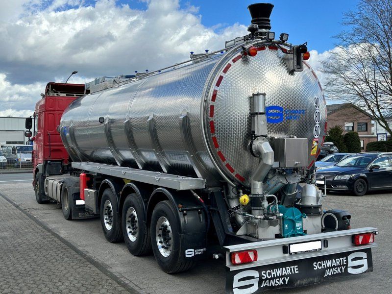 Schwarte Jansky Güllezubringer Premium Zubringerfaß