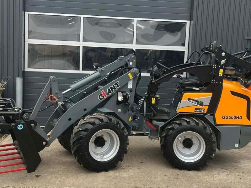 Giant G2500HD