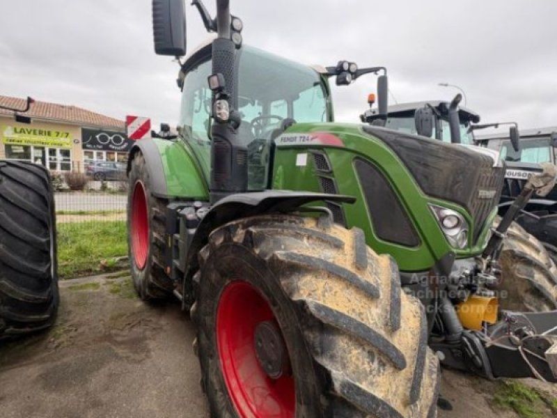 Fendt 724 PROFI PLUS
