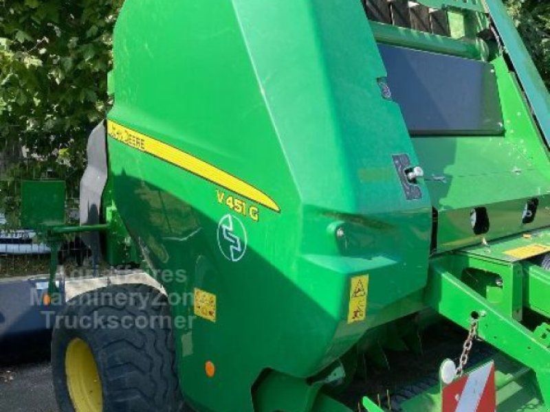 John Deere V451G