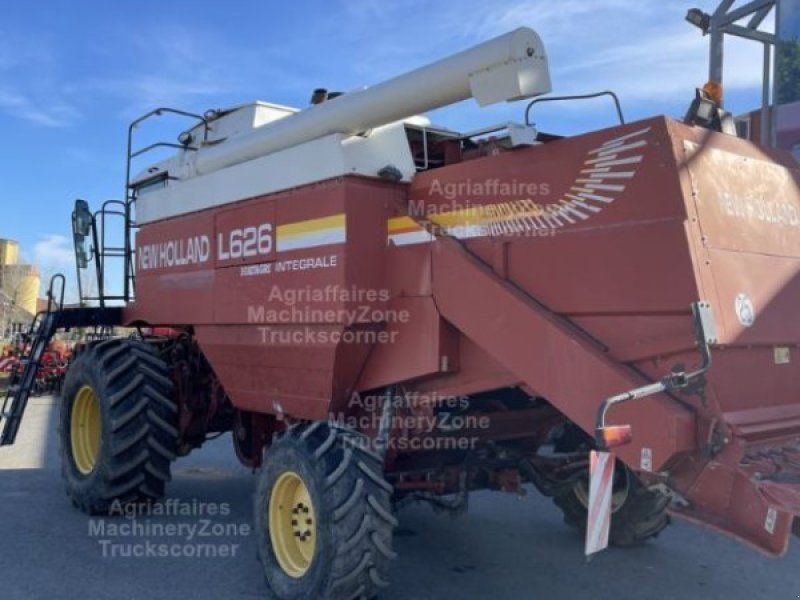 New Holland L626