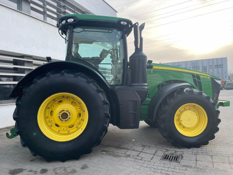 John Deere 8400R 8400 R