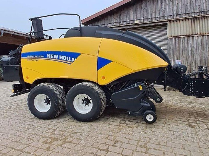 New Holland BIGR 1270 Crcutter