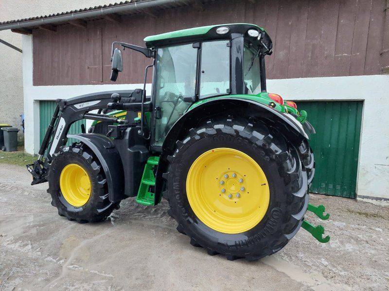 John Deere 6100M