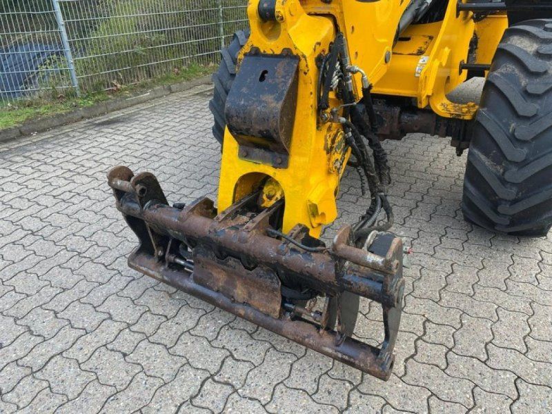 JCB TM 220 TELESKOPRADLADER