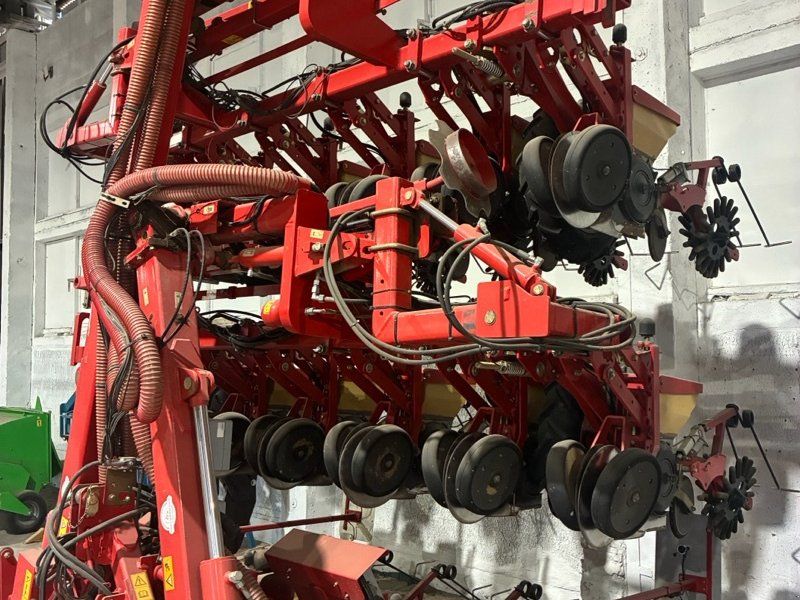 Kverneland Unicorn SD 9,00 m 18-reihig