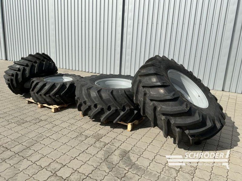 Trelleborg 600/65 R28 + 710/70 R38